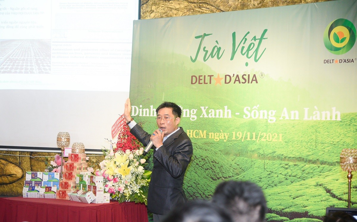 619f565067703d0471d26486_hinh_1_ong_le_van_duy,_giam_doc_dieu_hanh_cong_ty_tnhh_thuc_pham_delta_d'asia_chia_se_tai_buoi_ra_mat_cac_san_pham_cua_cong_ty_high