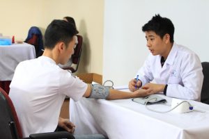 kiểm tra sức khỏe định kì để phát hiện gan nhiễm mỡ sớm
